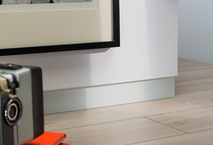 Battiscopa-per-Cartongesso-Metal-Line-100