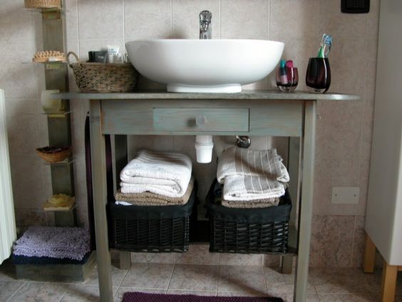 tavolino_mobile_bagno