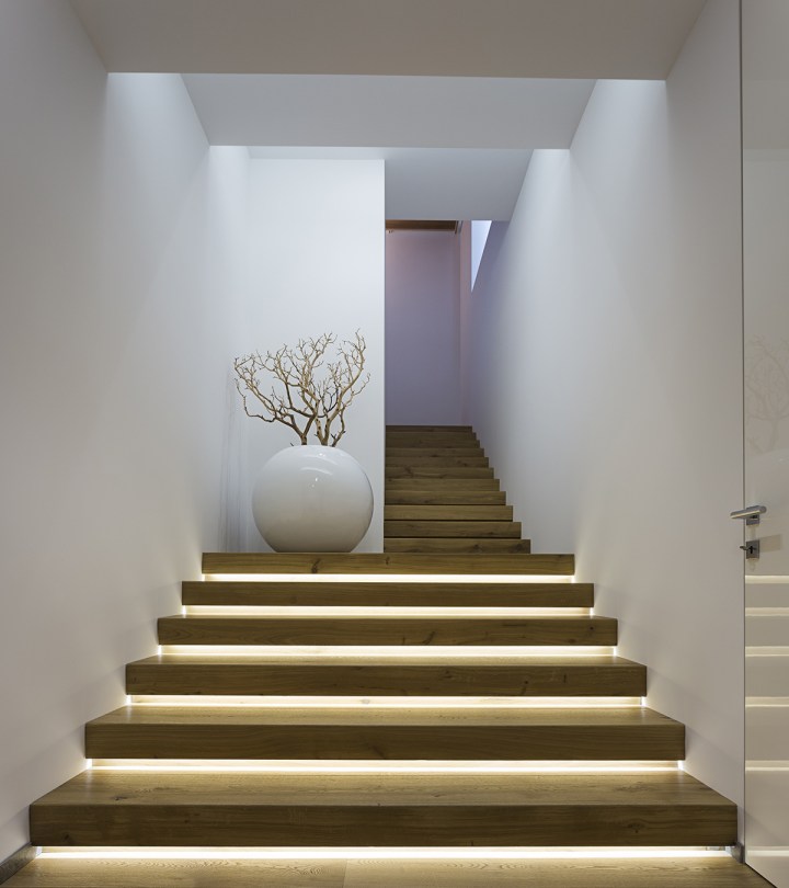 Come illuminare scale e&nbsp;corridoi